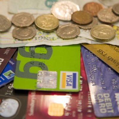 Credit-Cards-And-Cash-002