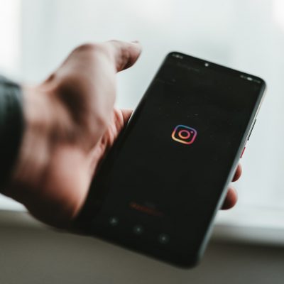 claudio-schwarz-vj3nOtiX85Y-unsplash