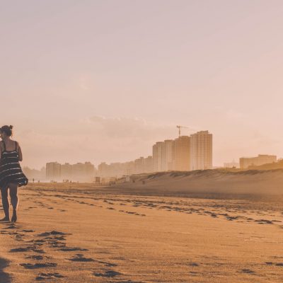 vivir en uruguay y cobrar en dolares